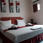 Blue Dolphin Phuket Patong